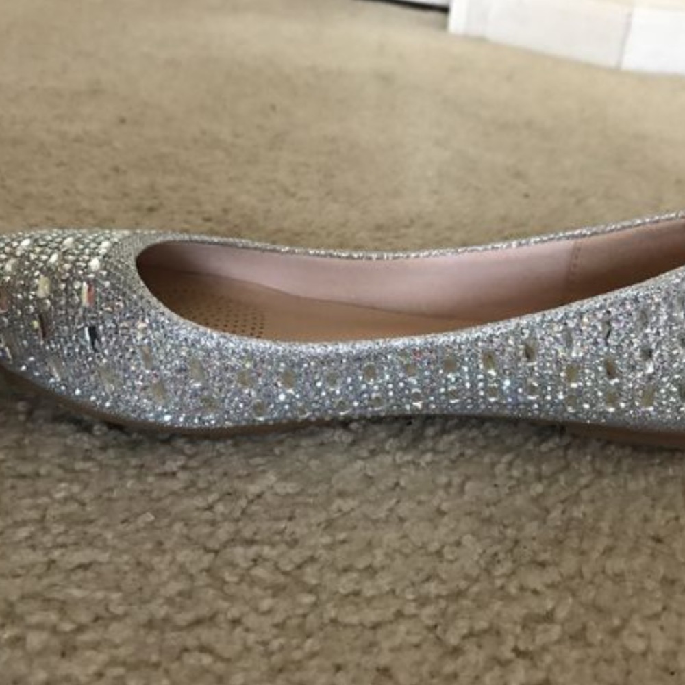 Silver flats - Picture 5 of 6